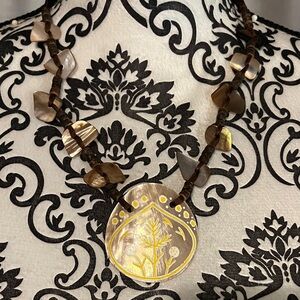 Brown Shell Pendant Necklace